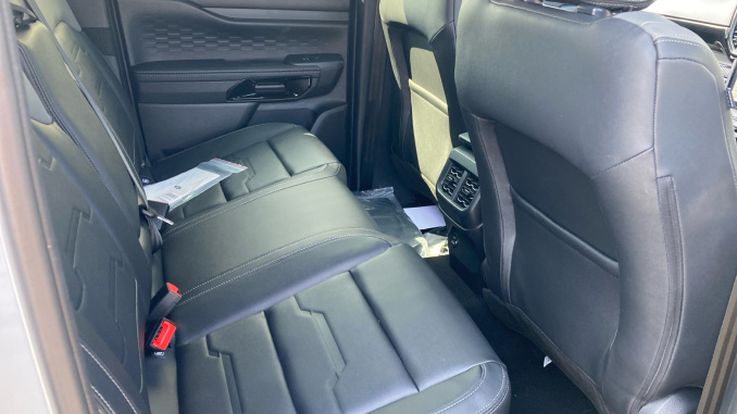 Ford Ranger Petrol Pick Up D/Cab Limited 2.3 EcoBoost PHEV 281 Auto - Image 5